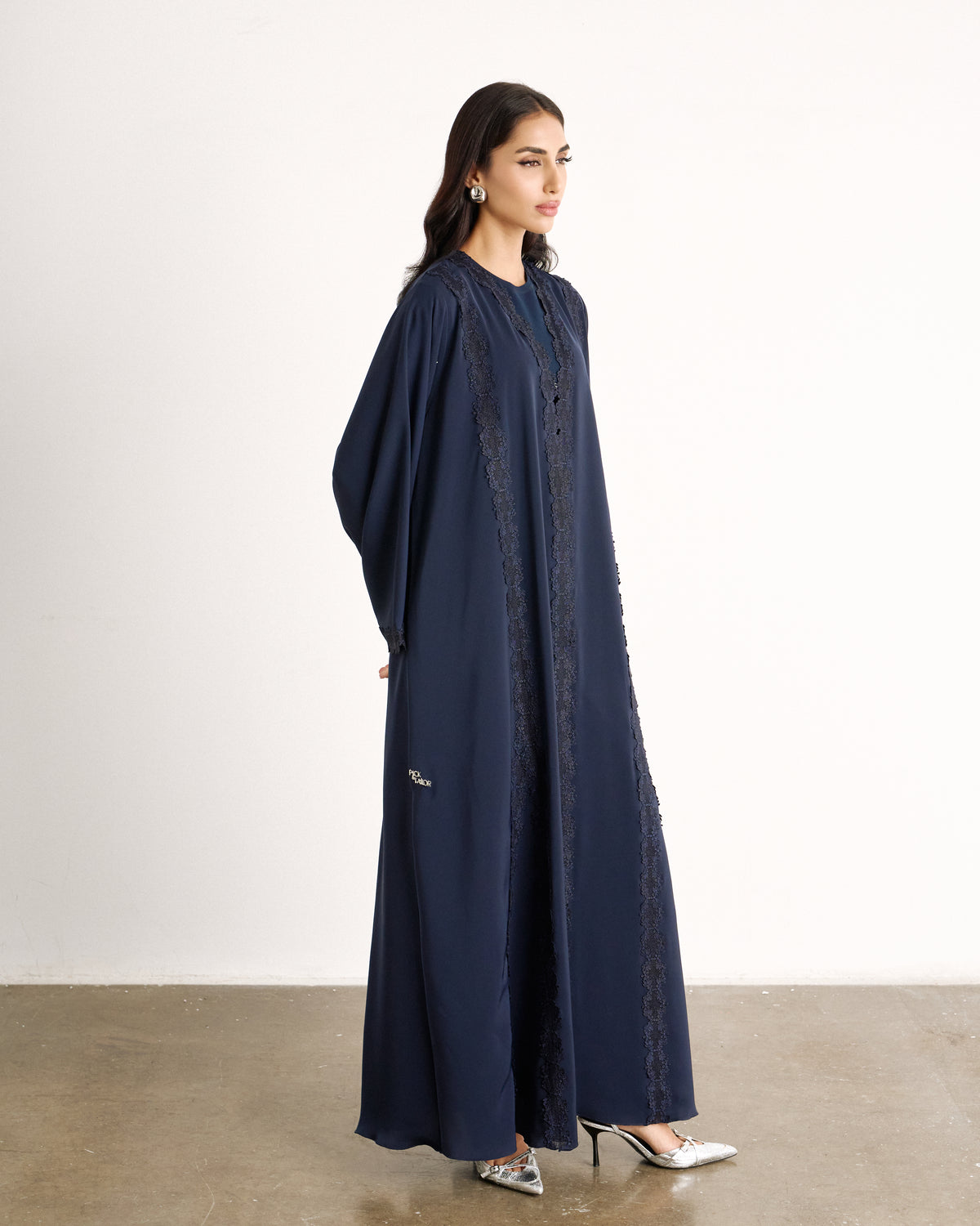 AL33