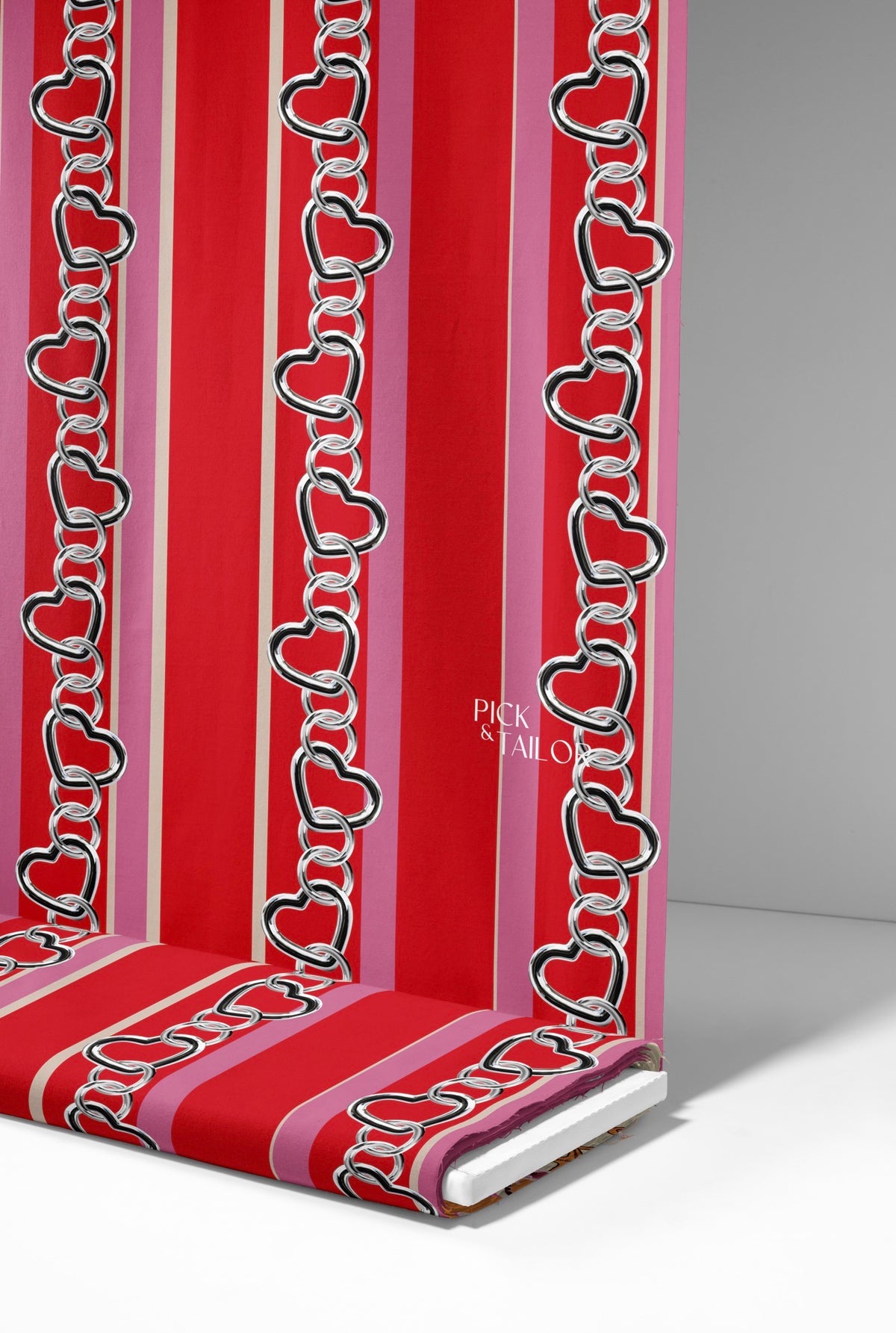 Linked in Love Red